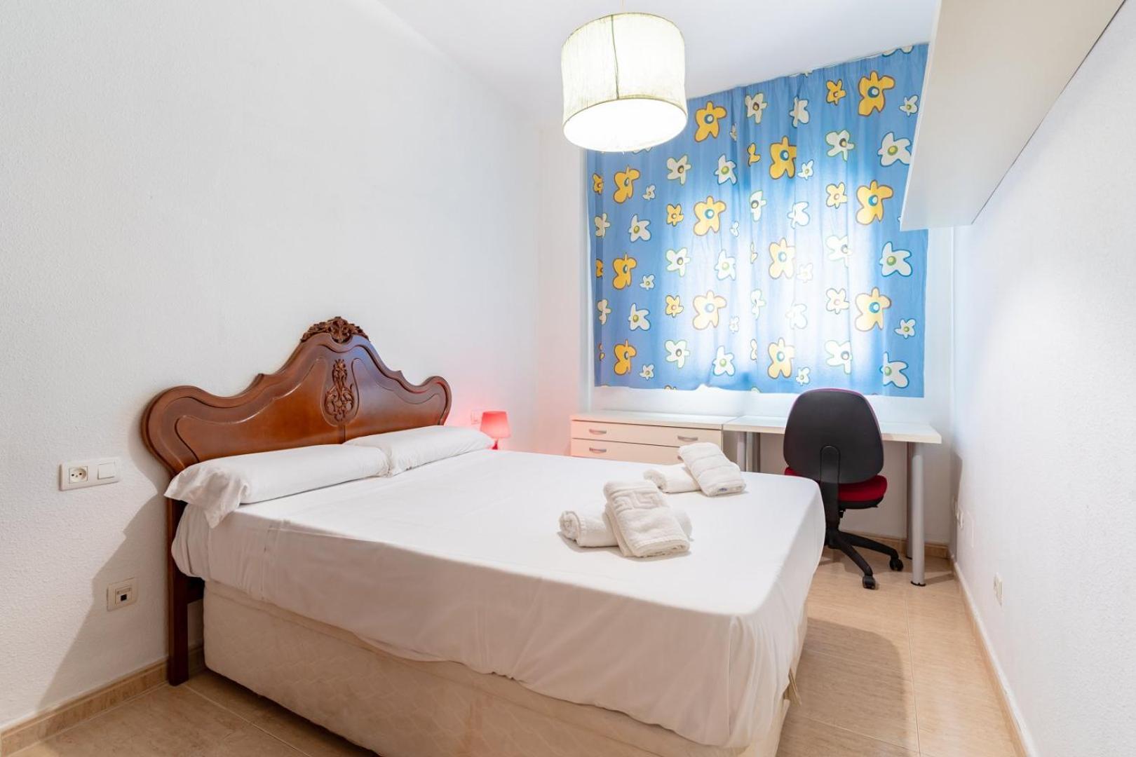 Guestready - Bella Casa En La Plaza De La Merced Málaga Kültér fotó